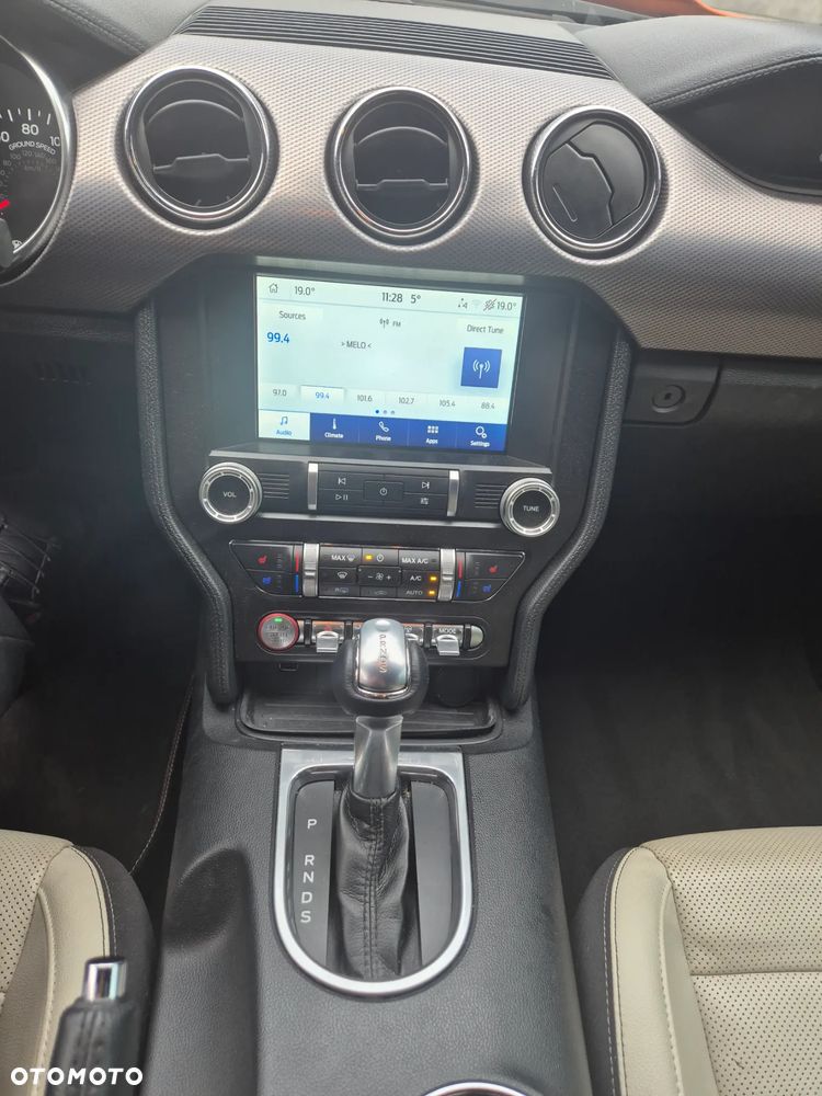 Ford Mustang 5.0 Ti-VCT V8 GT - 13