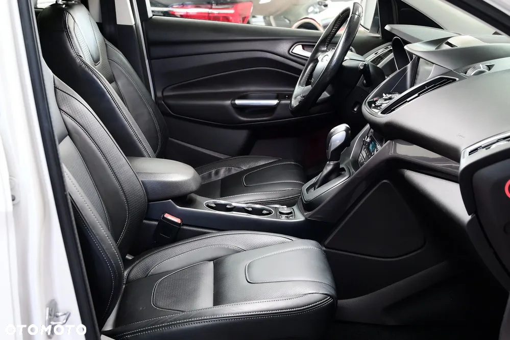 Ford Kuga 2.0 TDCi 4x4 Individual - 22