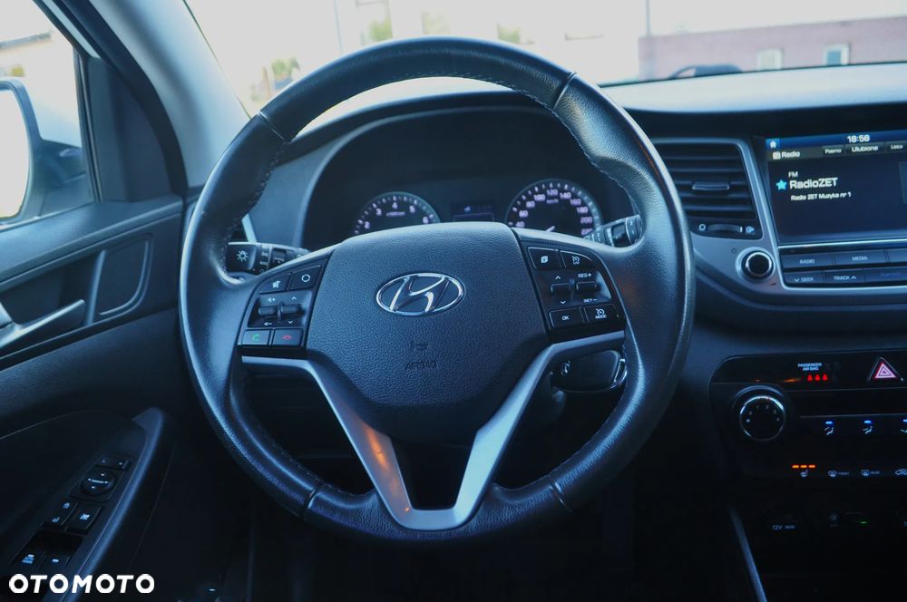 Hyundai Tucson blue 1.6 GDi 2WD Navi - 14