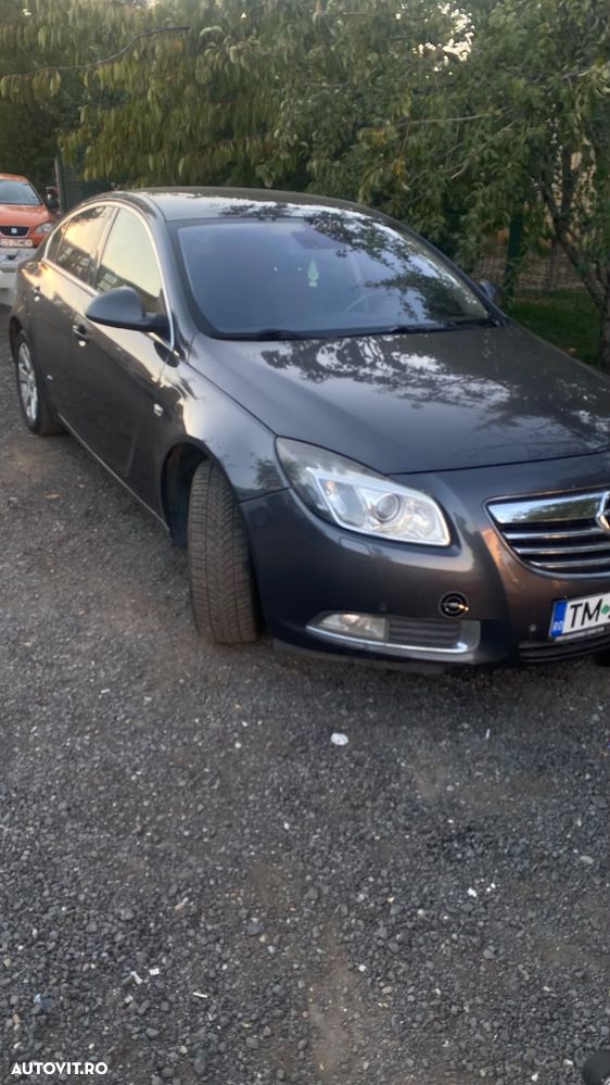Opel Insignia - 2