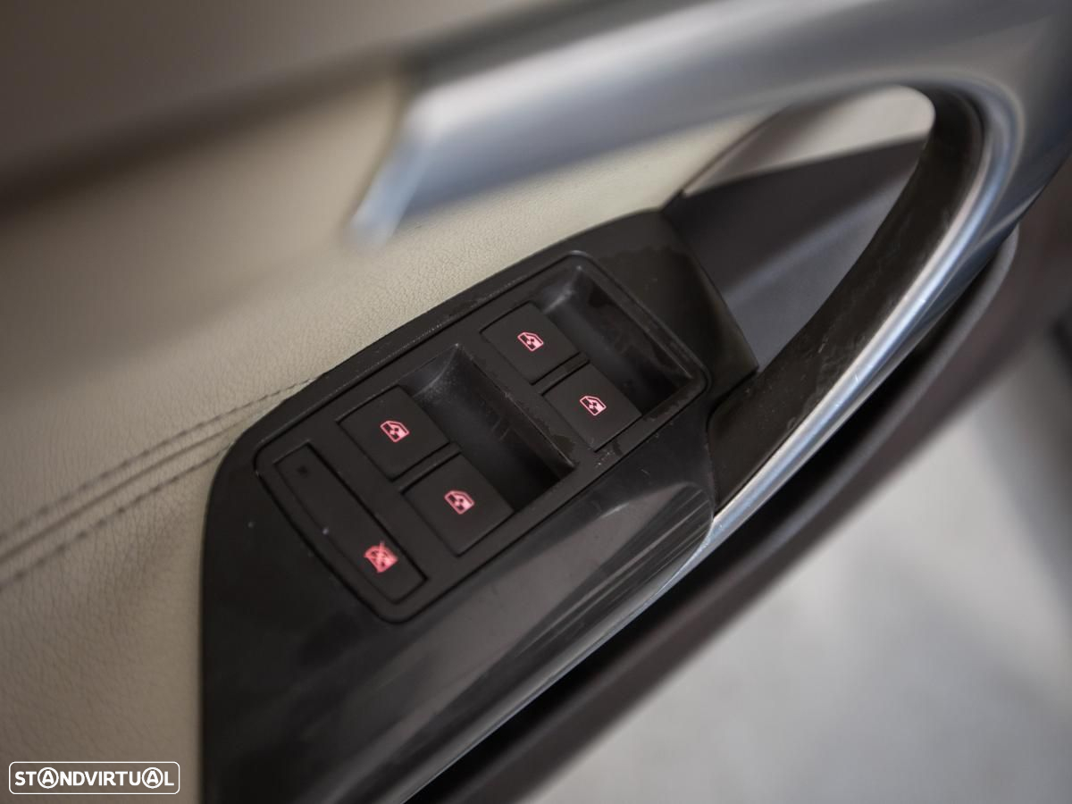Opel Insignia - 14