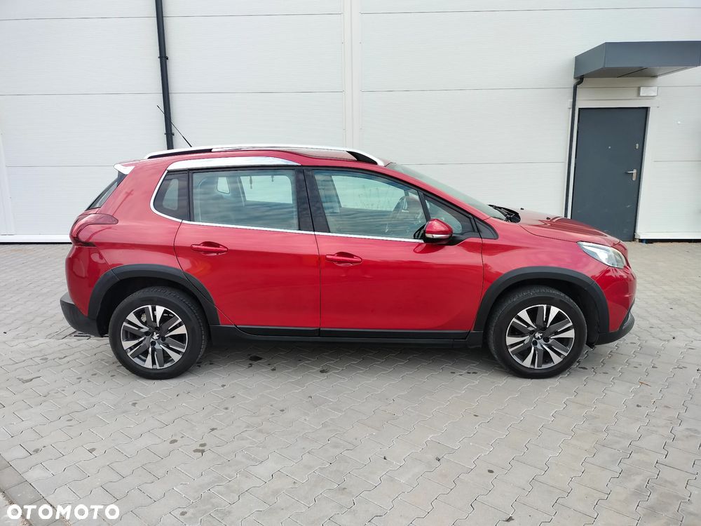 Peugeot 2008 1.6 BlueHDi Style - 12