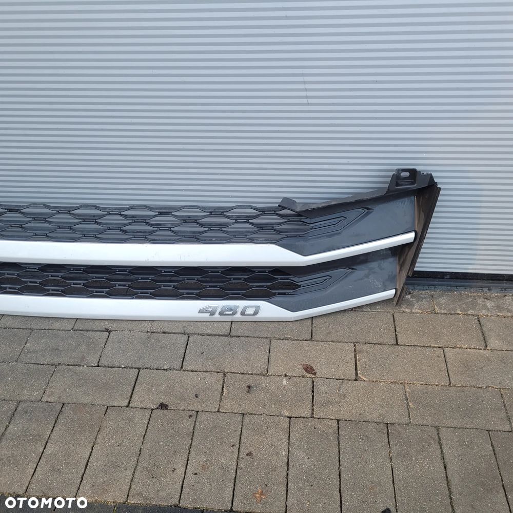 GRILL DAF XG ORYGINAŁ 2250145 CHWALIM116 - 2