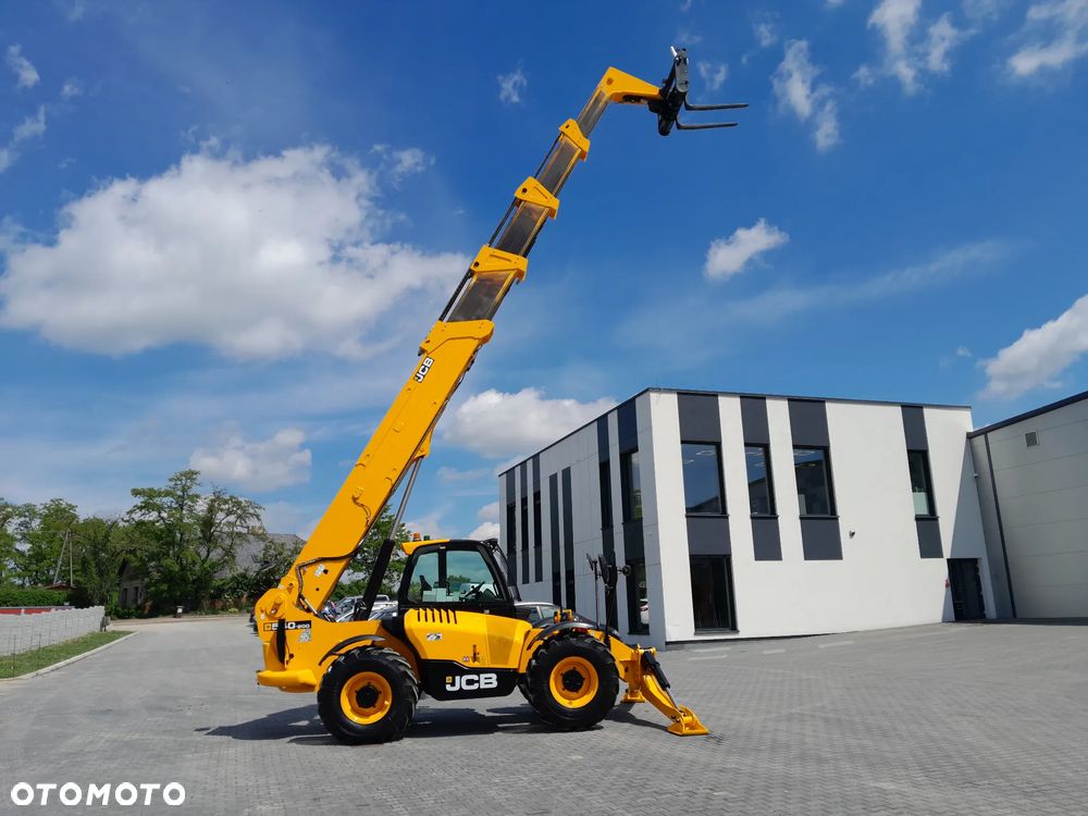 JCB 540-200 2023r - 10