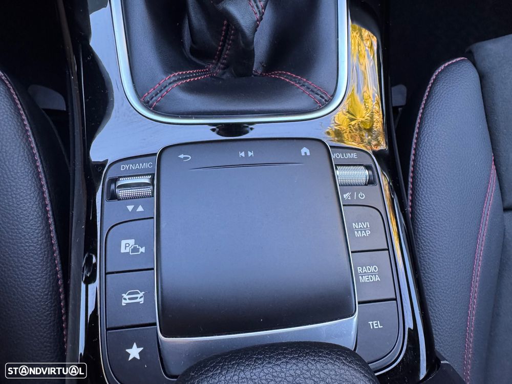 Mercedes-Benz A 200 AMG Line - 20