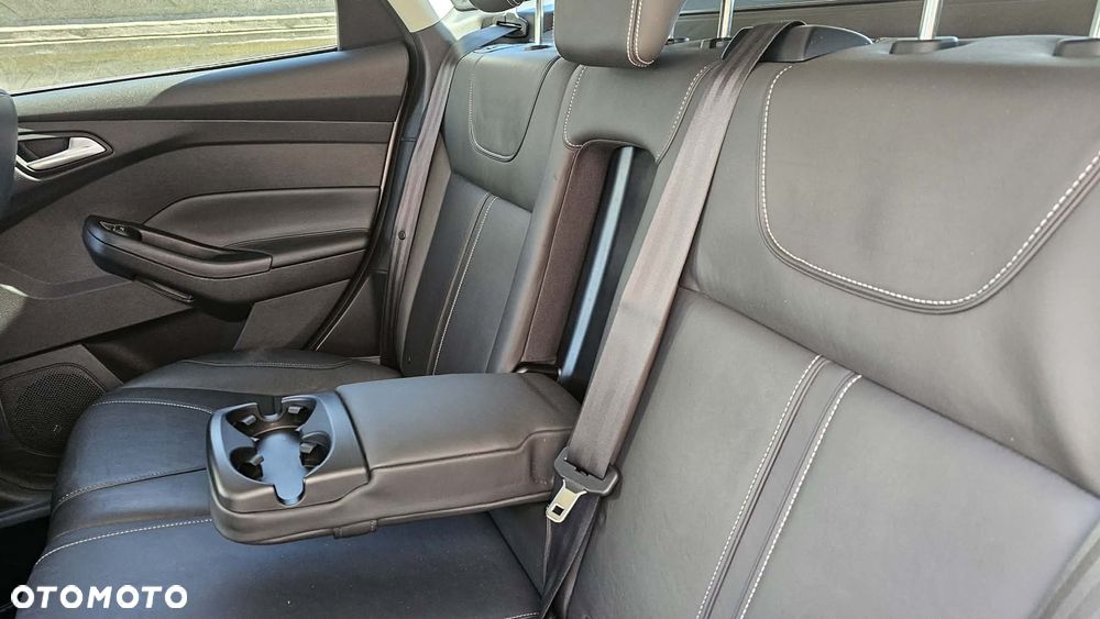 Ford Focus 1.6 TDCi DPF Titanium - 17