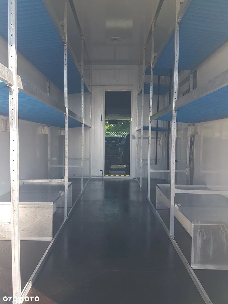 Iveco DAILY KONTENER NISKOPODŁOGOWY 4,43x2,23x2,42 SKLEP BAR KAMPER FOODTRUCK KLIMA KONIOWÓZ - 16