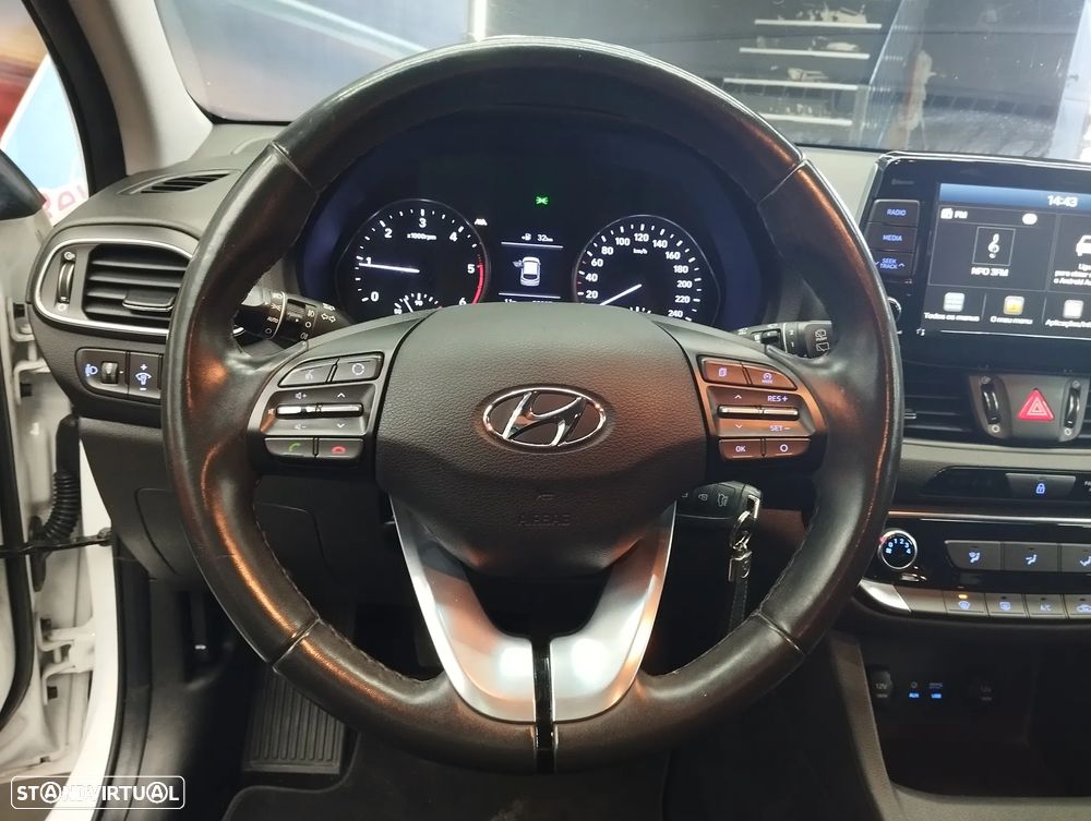 Hyundai i30 SW 1.6 CRDi Style - 20