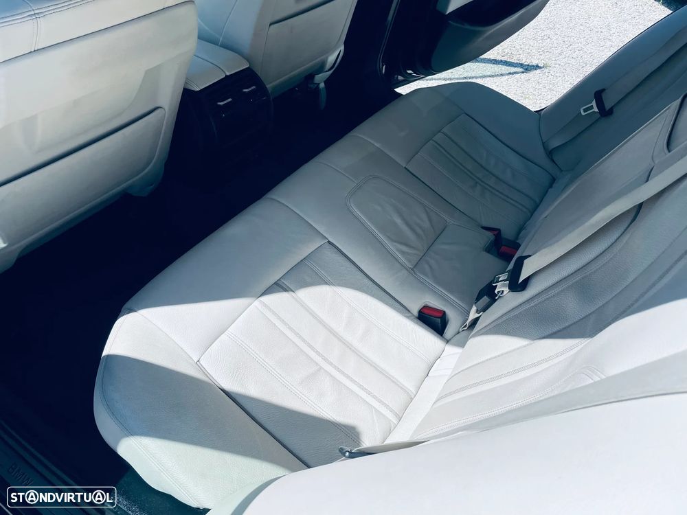 BMW 530 - 11