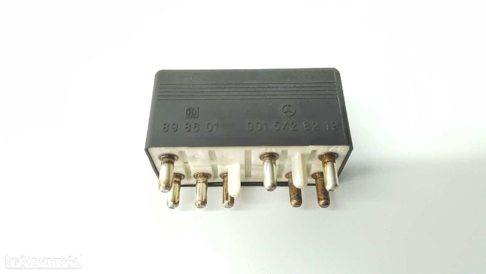 RELÉ MERCEDES CLASE C (W202) BERLINA 250 DIESEL (202.125) - 1