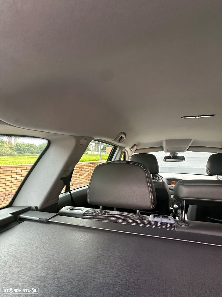 Opel Astra 1.7 CDTI Elegance - 13