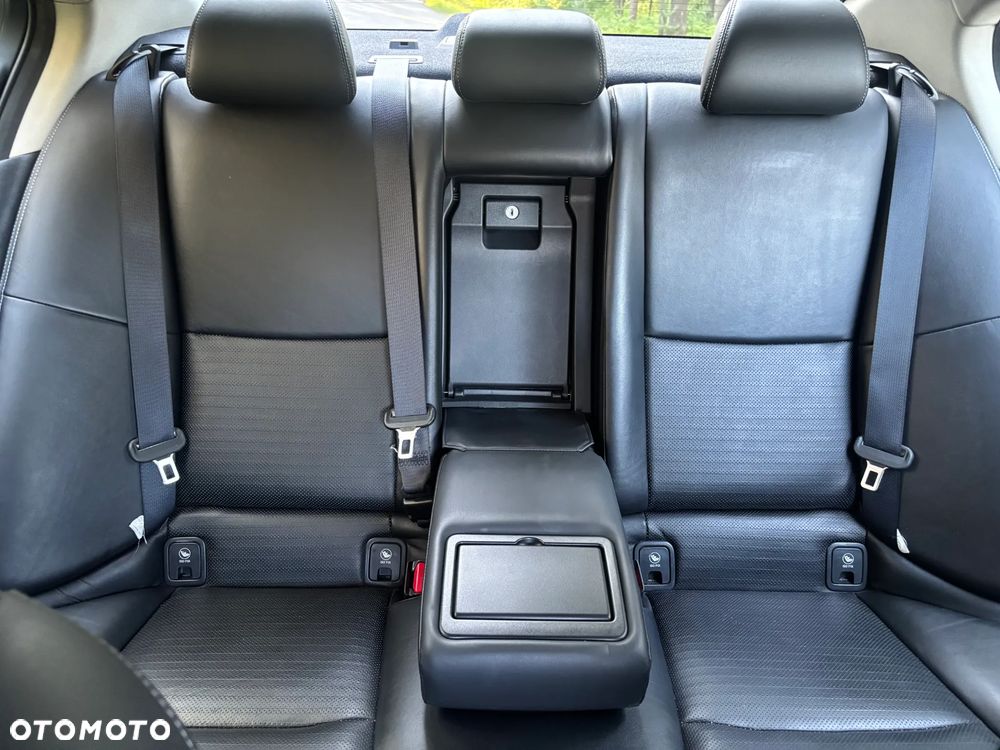Infiniti Q50 2.0t Sport Tech EU6 - 32
