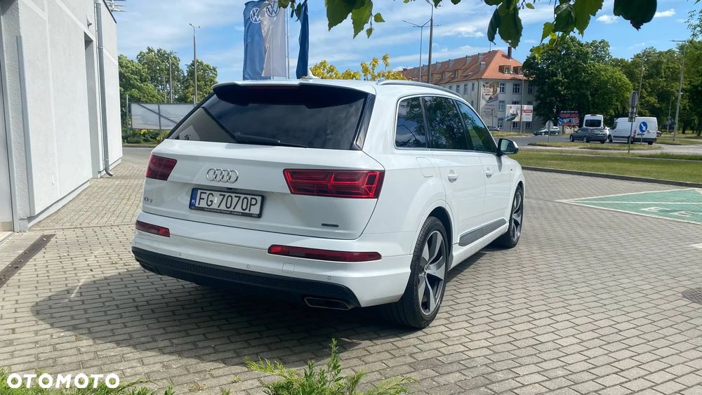 Audi Q7 3.0 TDI ultra Quattro Tiptronic - 13