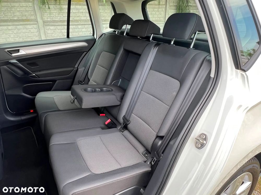 Volkswagen Golf Sportsvan 1.6 TDI BlueMotion Technology Comfortline - 25