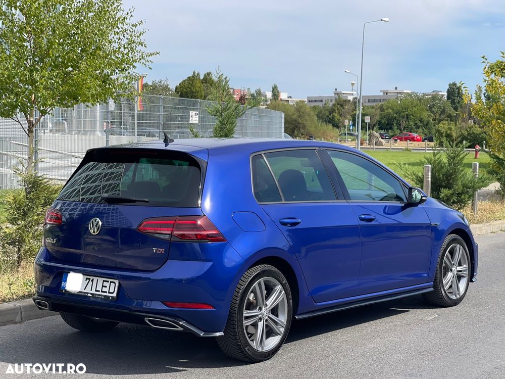 Volkswagen Golf - 9