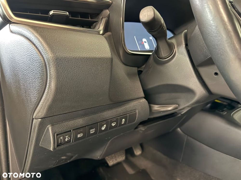 Toyota Corolla 1.8 Hybrid Active - 17