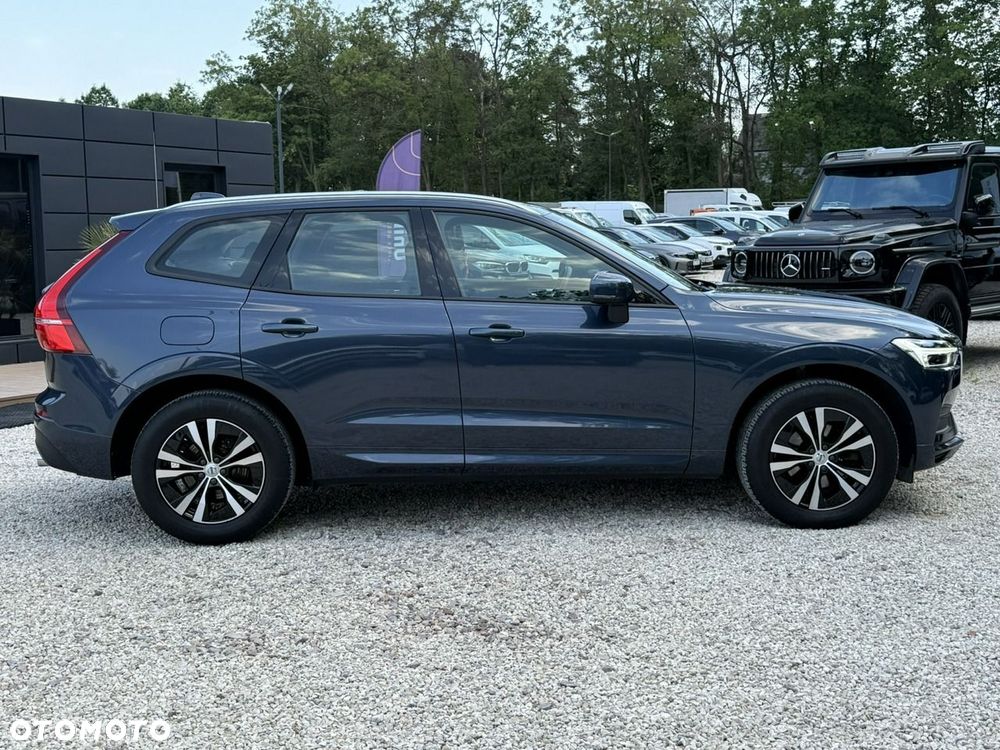 Volvo XC 60 D4 Momentum Pro - 2