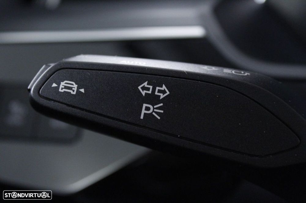 Audi Q8 e-Tron 55 quattro Advanced - 25