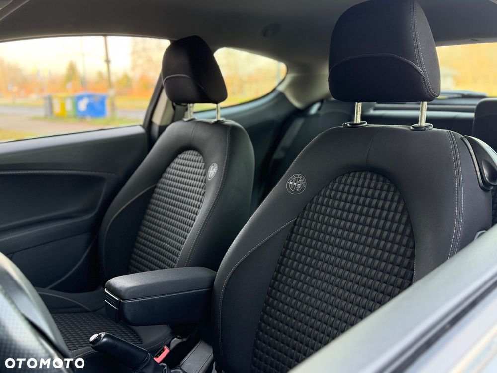 Alfa Romeo Mito 1.4 16V Turismo - 11