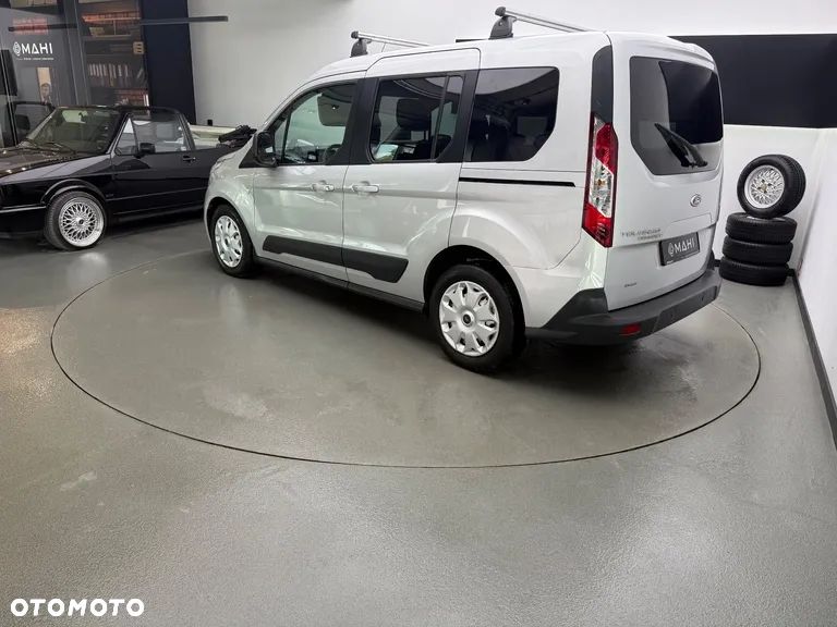 Ford Tourneo Connect 1.6 TDCi Trend - 10