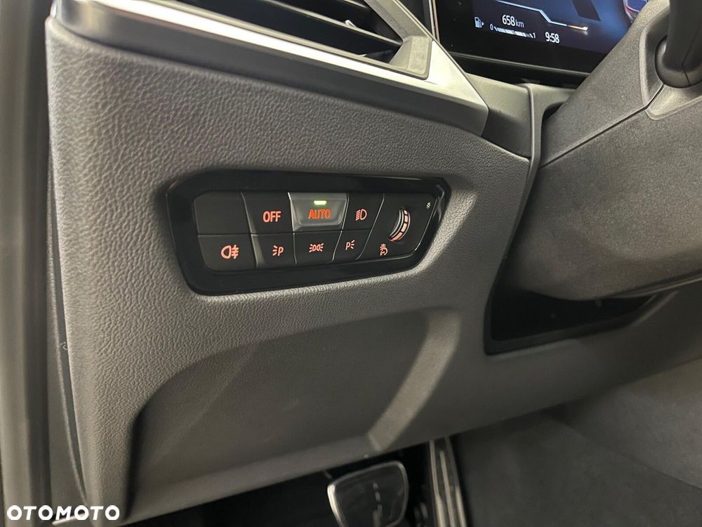 BMW Seria 3 320d mHEV M Sport sport - 18