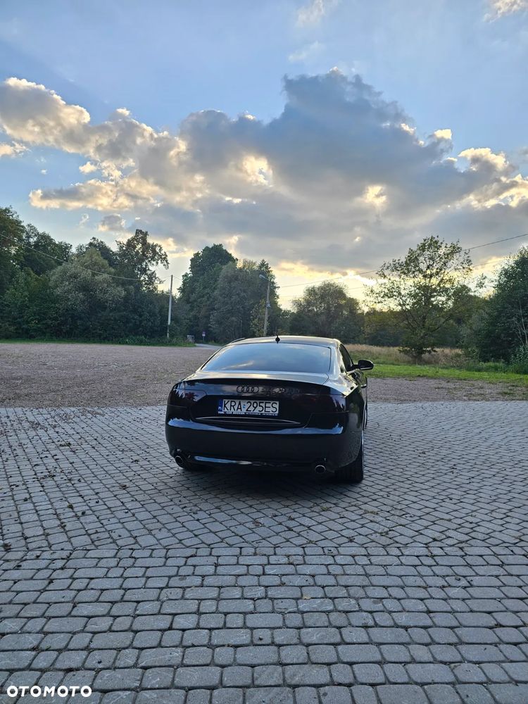 Audi A5 Coupé 2.7 TDI - 12