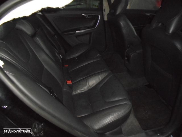 Carro MOT: D5204T2  CXVEL: M66 VOLVO S60 2011 2.0D 163CV 4P PRETO DIESEL - 6