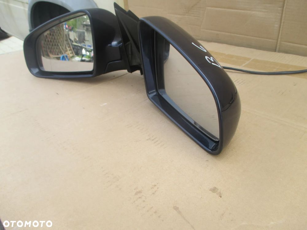 lusterko L/P Audi A4 B6 LZ5L 5pin Europa - 3