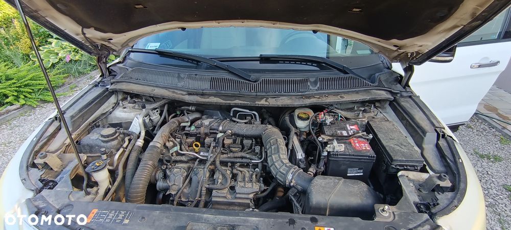 Ford Explorer - 4