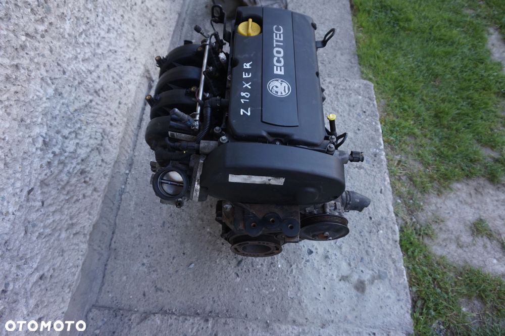 SILNIK 1.8 16V Z18XER OPEL ZAFIRA B VECTRA ASTRA - 3