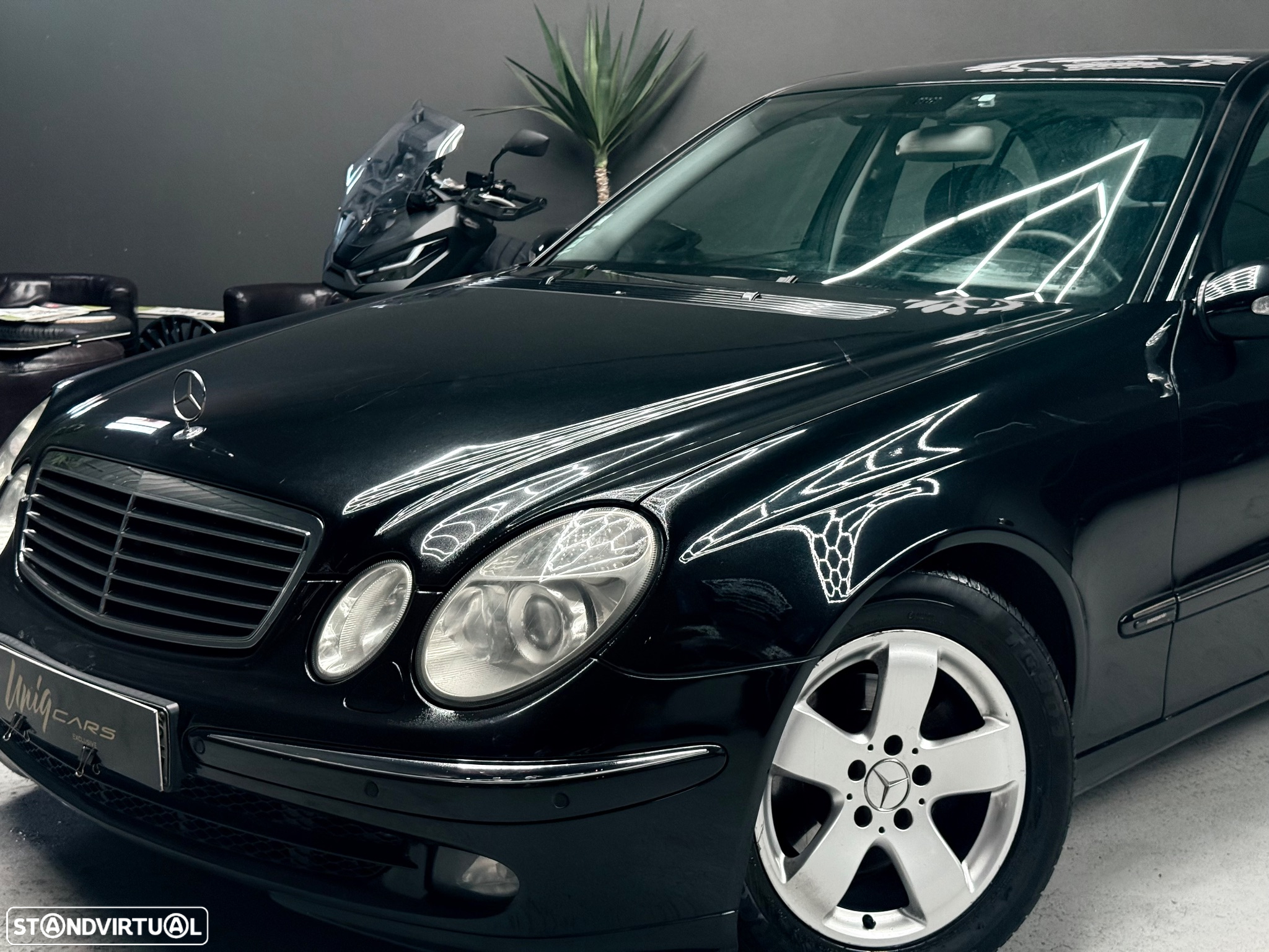 Mercedes-Benz E 220 CDi Avantgarde Aut. - 2