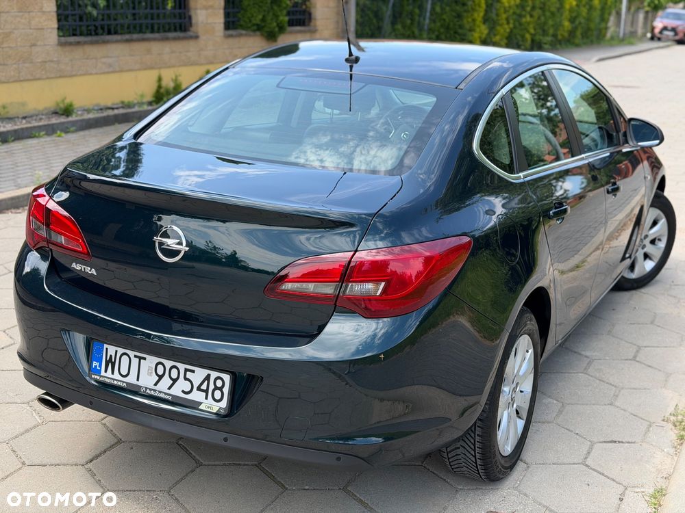 Opel Astra 1.4 T Active - 13