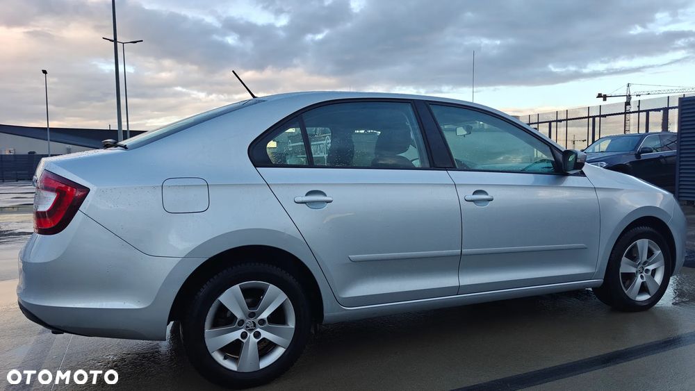 Skoda RAPID 1.0 TSI Ambition - 8