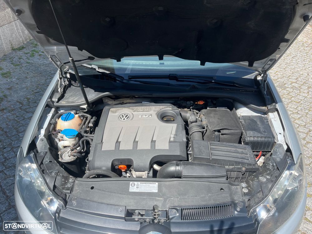 VW Golf Variant 1.6 TDi Confortline - 6