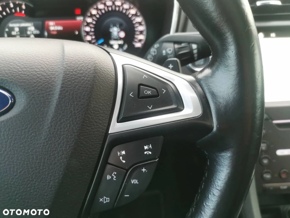 Ford Mondeo 2.0 TDCi Titanium PowerShift - 15