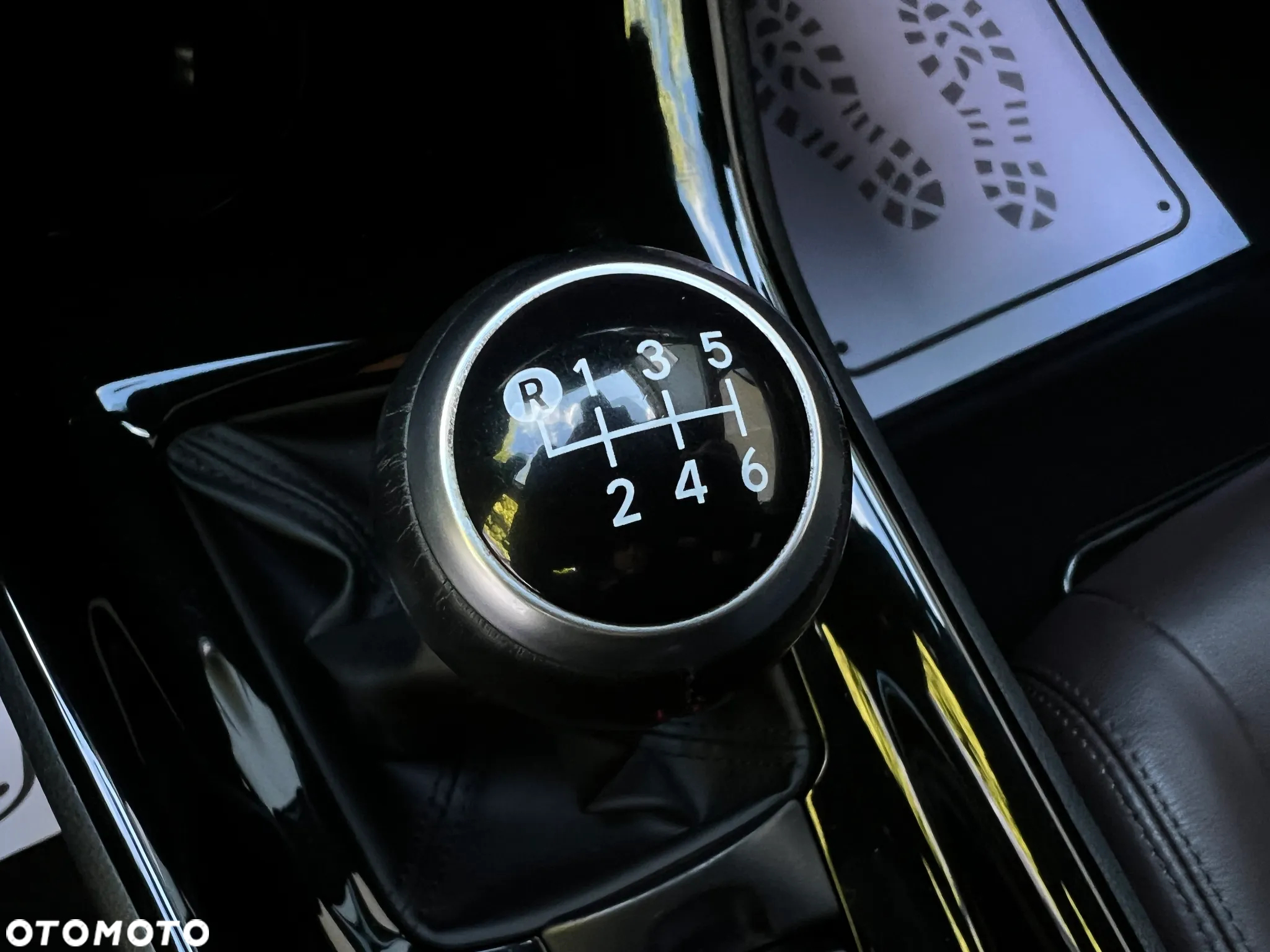 Toyota C-HR 1.2 T Prestige - 27