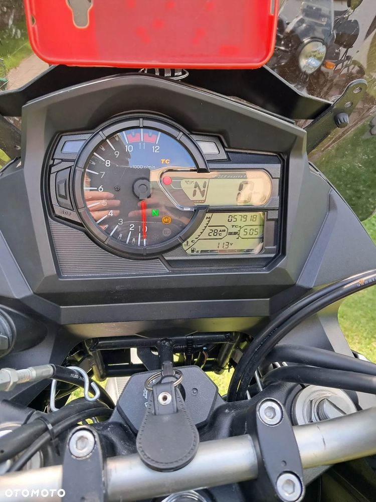 Suzuki V-STROM - 6