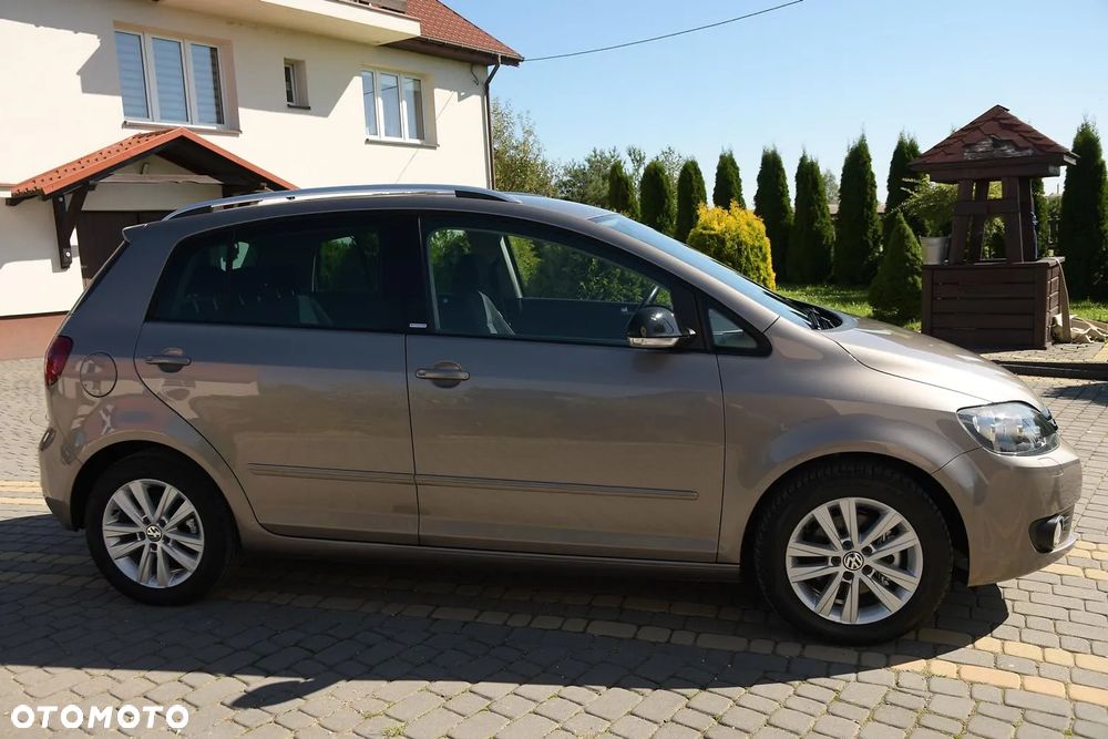 Volkswagen Golf Plus Plus1.6 TDI DPF BlueMotion Technology Style - 4