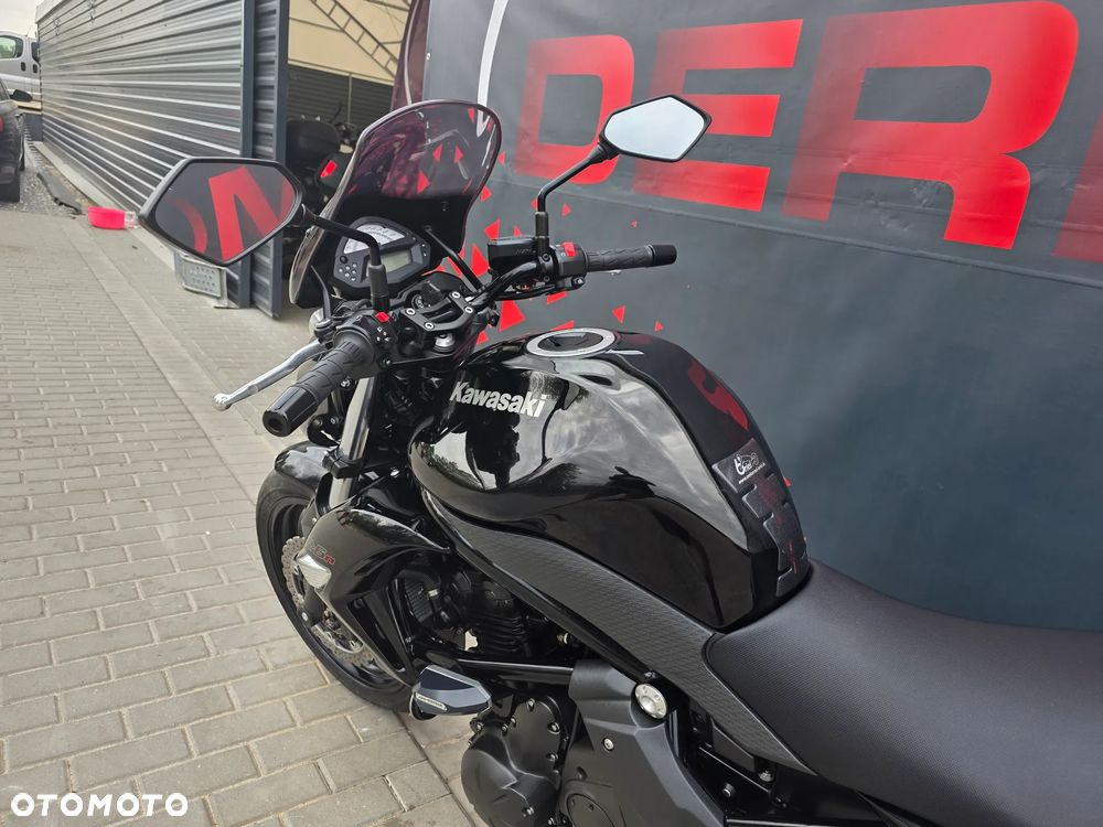 Kawasaki ER - 9