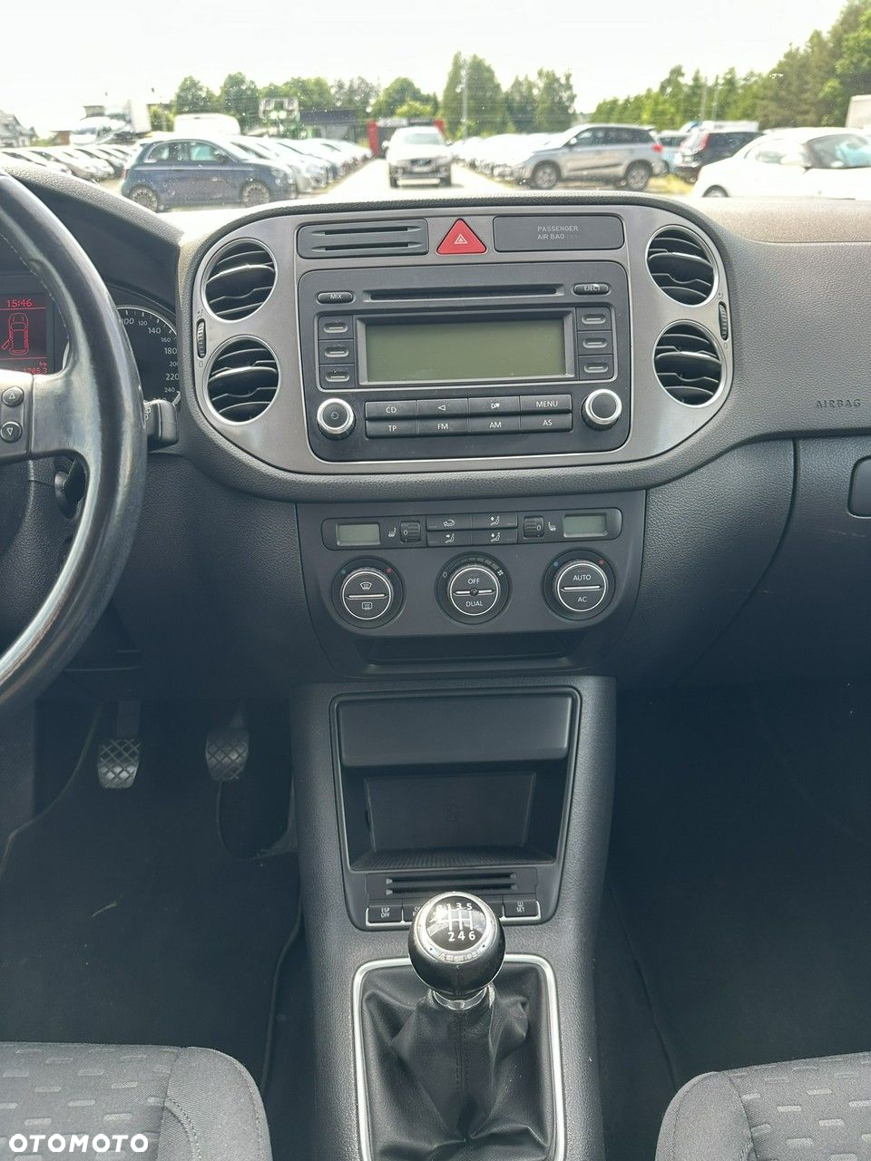 Volkswagen Tiguan - 14