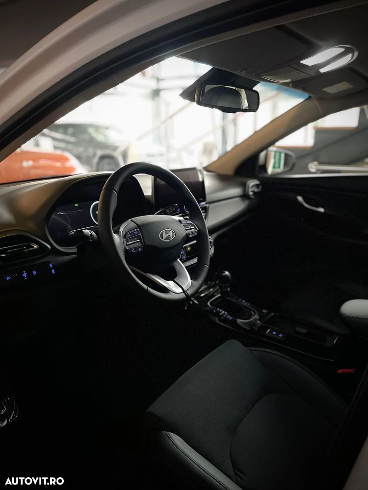 Hyundai i30 Fastback 1.5 T-GDI 140CP 7DCT MHEV Exclusive - 7