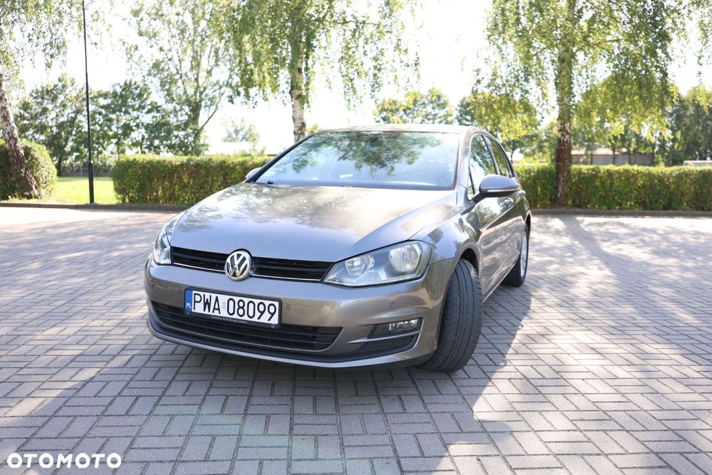 Volkswagen Golf VI 1.6 TDI BlueMot Comfortline - 2