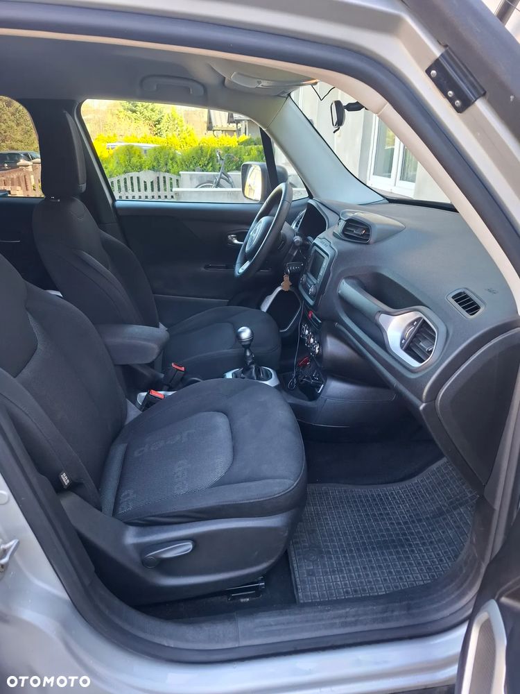 Jeep Renegade 1.6 E-TorQ Longitude FWD - 12
