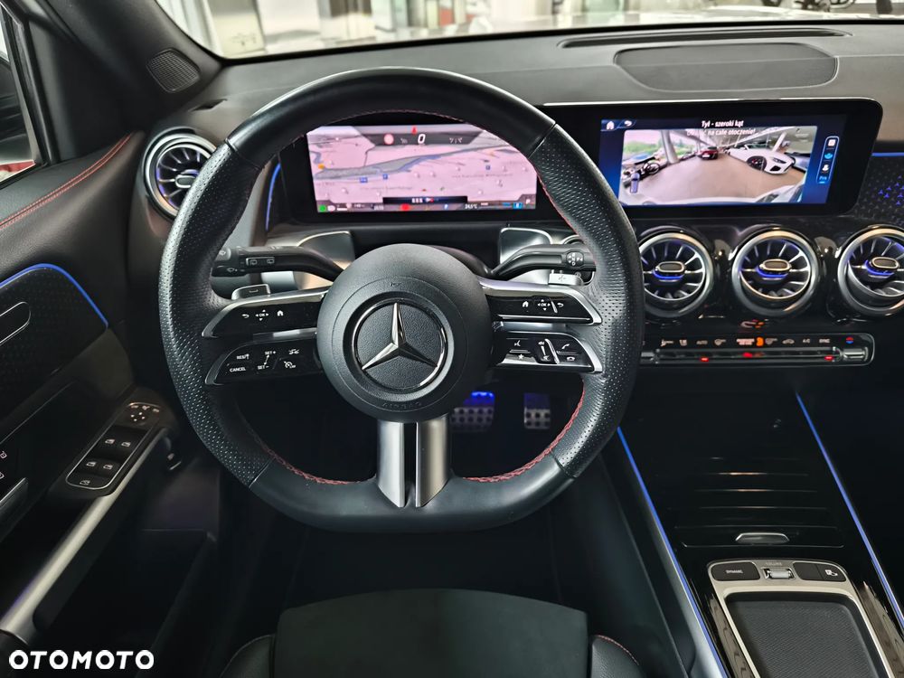 Mercedes-Benz GLB 200 AMG Line 7G-DCT - 18