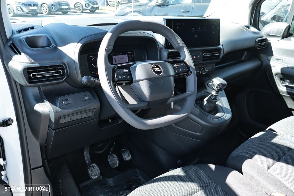 Opel Combo Cargo 1.5 D - 11