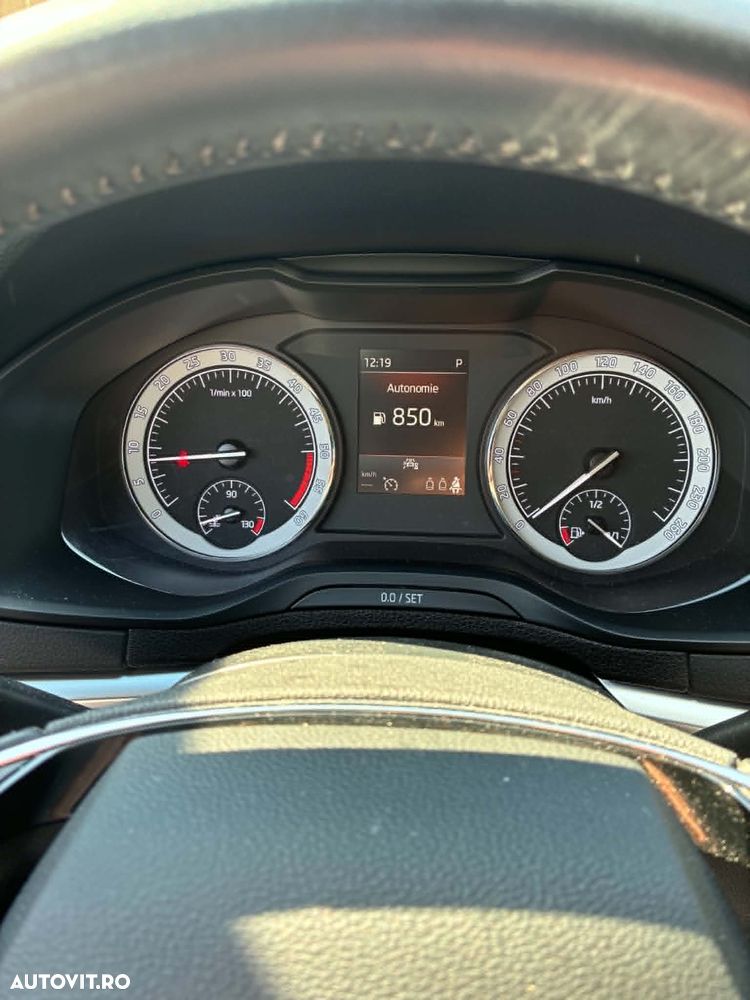 Skoda Karoq 2.0 TDI DSG Ambition - 2