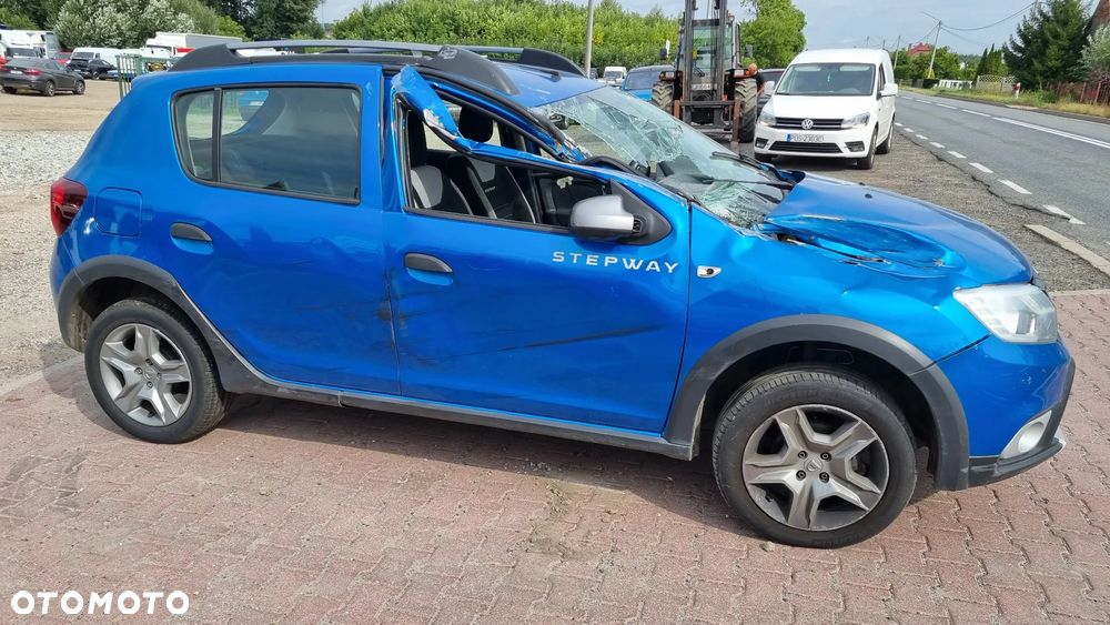 Dacia Sandero Stepway Blue dCi 95 Essential - 5