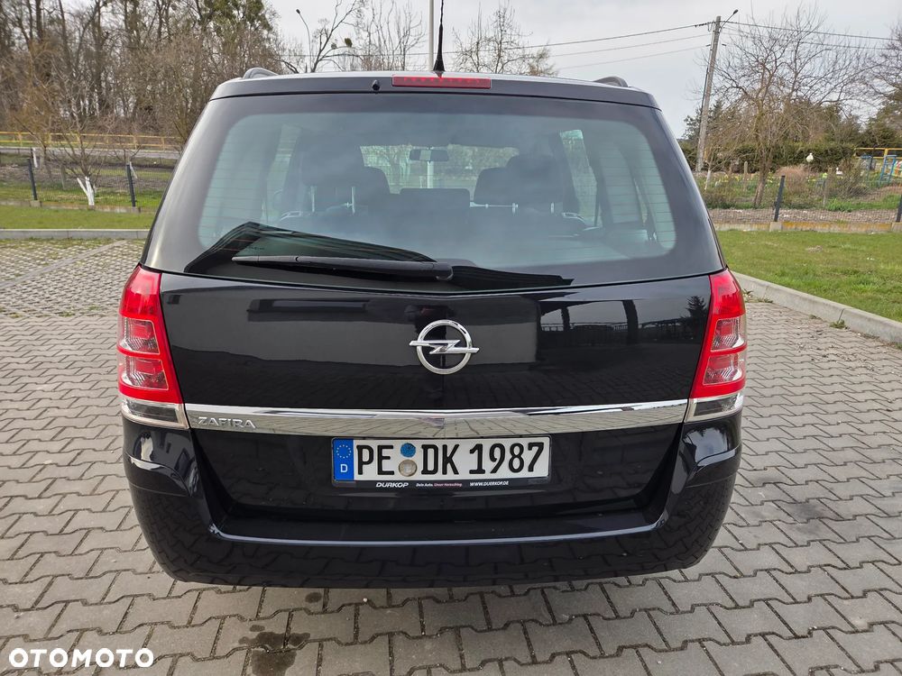 Opel Zafira 1.8 Family - 10