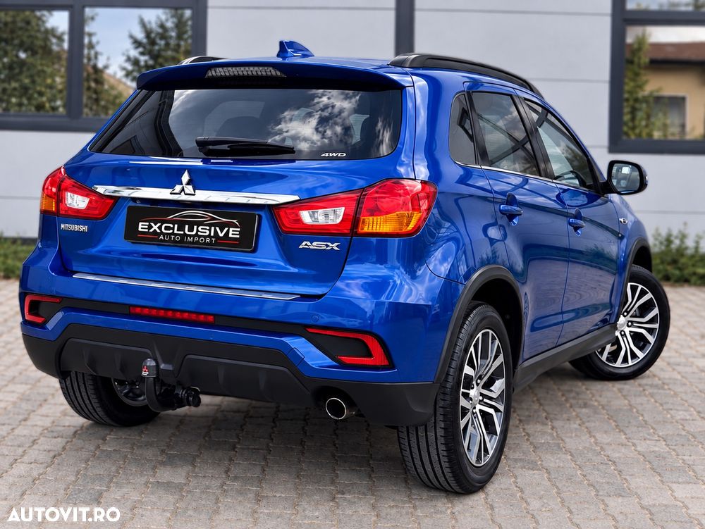 Mitsubishi ASX - 8