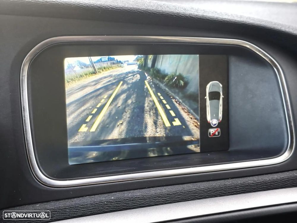 Volvo V40 1.6 D2 Eco Momentum - 26